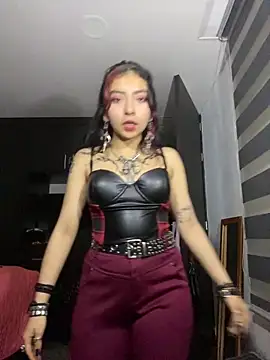 Snapshot of _Gothiccbitch_ chatting on 12/19/24, 07:40  Gothiccbitch  online show from 12/19/24, 07:40