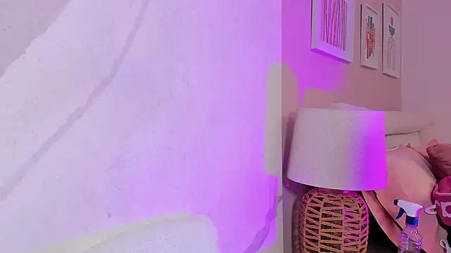 kristal blond online show from 10/02/25, 04:30