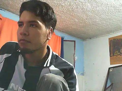 Snapshot of Darkpol772 chatting on 02/25/26, 11:36 Darkpol772 online show from 02/25/26, 11:36