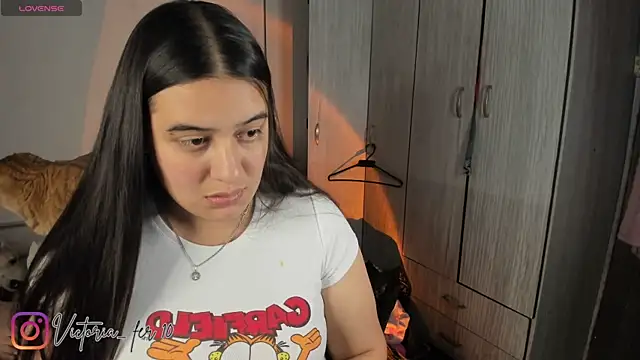 Victoria fer online show from 06/27/26, 04:50