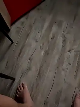 Szeltolo001 online show from 11/22/25, 04:33