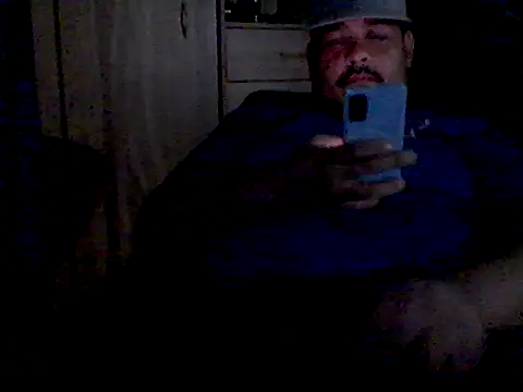 Snapshot of GILBERTHOR92 chatting on 11/03/25, 10:38 GILBERTHOR92 online show from 11/03/25, 10:38