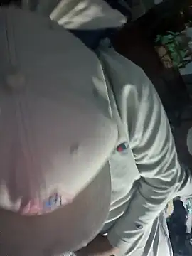 Snapshot of GILBERTHOR92 chatting on 02/02/26, 01:59 GILBERTHOR92 online show from 02/02/26, 01:59