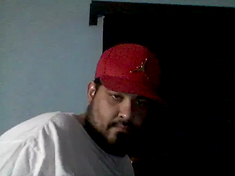 Snapshot of GILBERTHOR92 chatting on 03/26/26, 06:08 GILBERTHOR92 online show from 03/26/26, 06:08