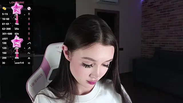 sweetiebones online show from 12/17/24, 02:11