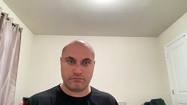 SluggishChase99 online show from 04/26/26, 01:58