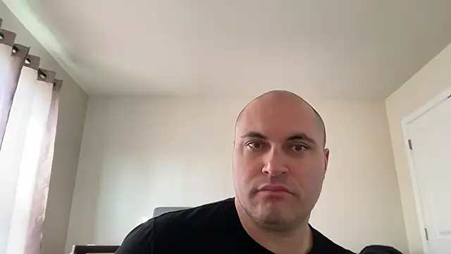 SluggishChase99 online show from 05/05/26, 12:46