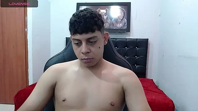 Wiiliam 20 online show from 02/28/25, 04:42