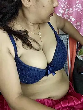 Snapshot of joya_bhabi chatting on 05/16/26, 04:53 joya bhabi online show from 05/16/26, 04:53
