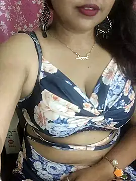 Snapshot of joya_bhabi chatting on 06/12/26, 03:22 joya bhabi online show from 06/12/26, 03:22