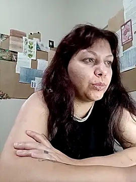 bbyedarling online show from 09/10/25, 01:49