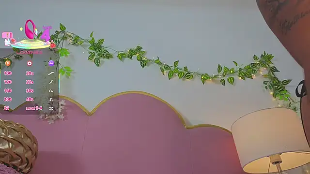 EmmaCrush online show from 09/10/25, 09:15