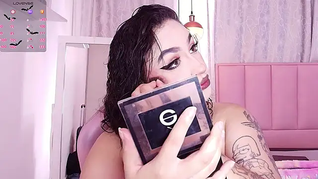 bella-green online show from 01/28/25, 07:21