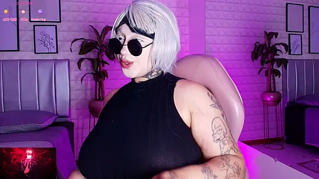 bella-green online show from 09/22/25, 07:16