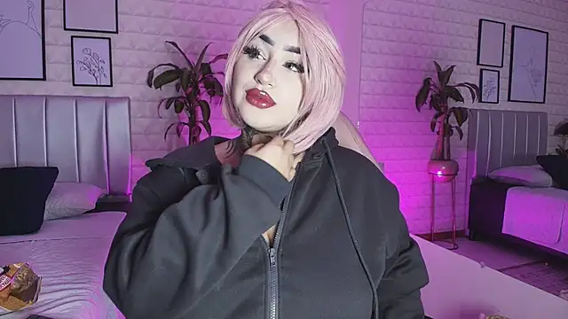 bella-green online show from 09/26/25, 07:07