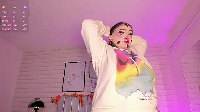 bella-green online show from 10/22/25, 07:02