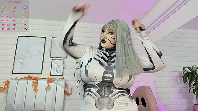 bella-green online show from 10/29/25, 07:04