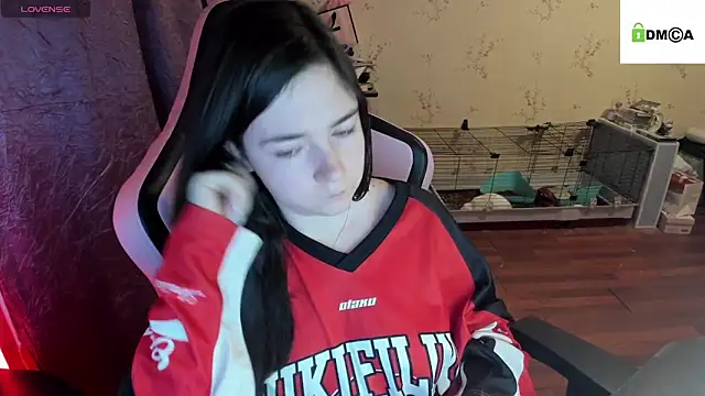 Crazy forest fairy online show from 10/10/25, 09:47