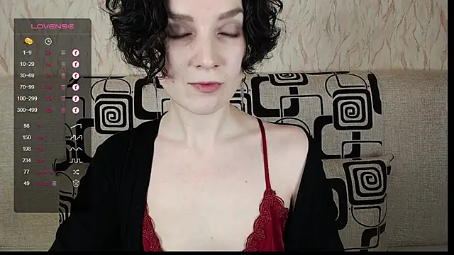 Snapshot of TinaWince chatting on 03/21/25, 06:05 TinaWince online show from 03/21/25, 06:05