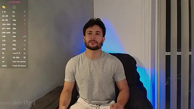 Snapshot of Valentinoford chatting on 03/20/25, 05:24 Valentinoford online show from 03/20/25, 05:24