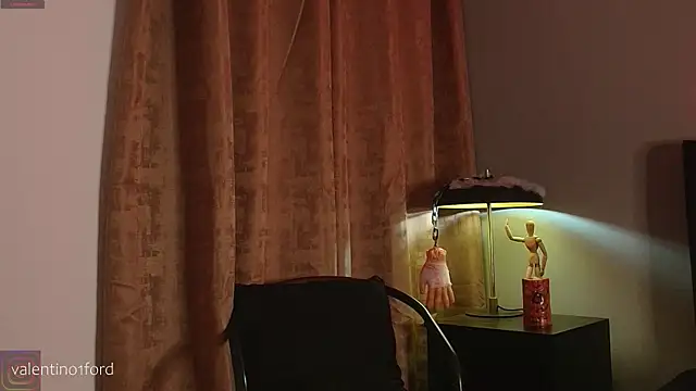 Snapshot of Valentinoford chatting on 10/22/25, 07:35 Valentinoford online show from 10/22/25, 07:35