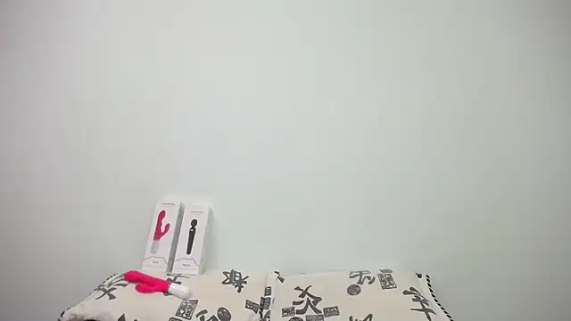 Snapshot of alex_noa chatting on 02/15/25, 07:39 alex noa online show from 02/15/25, 07:39