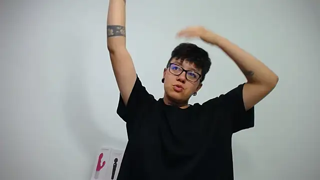 alex noa online show from 02/25/25, 11:00