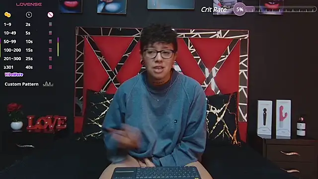 Snapshot of alex_noa chatting on 03/12/25, 01:58 alex noa online show from 03/12/25, 01:58