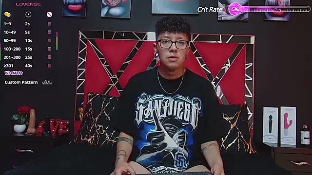 Snapshot of alex_noa chatting on 03/13/25, 07:39 alex noa online show from 03/13/25, 07:39