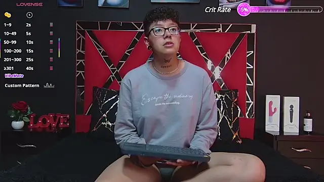 Snapshot of alex_noa chatting on 03/19/25, 07:27 alex noa online show from 03/19/25, 07:27