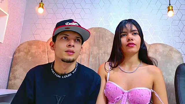 Snapshot of kendalltaylorr chatting on 03/17/26, 03:00 kendalltaylorr online show from 03/17/26, 03:00