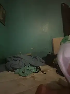 Snapshot of Diaperking916 chatting on 09/27/25, 11:54 Diaperking916 online show from 09/27/25, 11:54