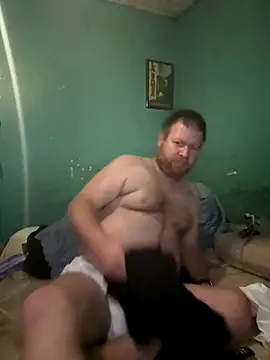 Snapshot of Diaperking916 chatting on 10/14/25, 07:03 Diaperking916 online show from 10/14/25, 07:03