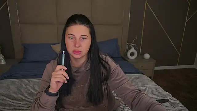 ArianaDarkk online show from 10/04/25, 04:38