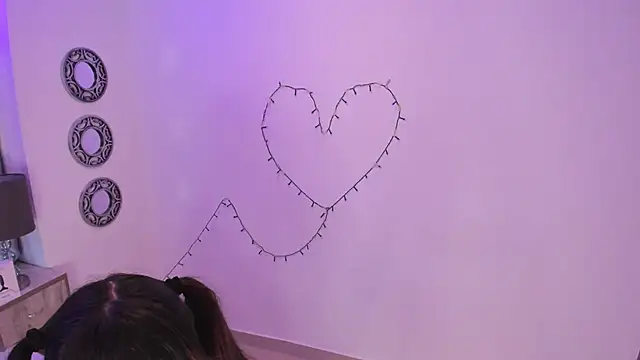 Charlotte Myers online show from 01/28/25, 02:53