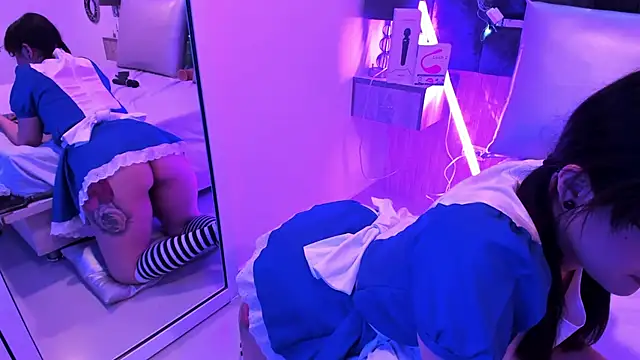 Charlotte Myers online show from 02/05/25, 05:53