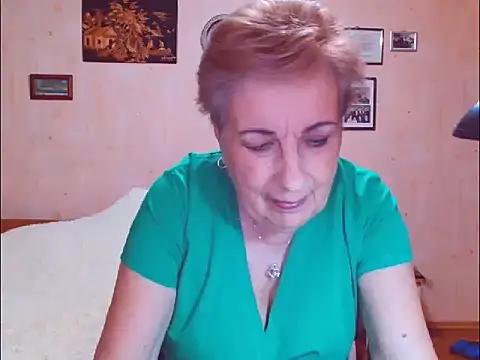 Victoria5643 online show from 03/16/26, 07:29