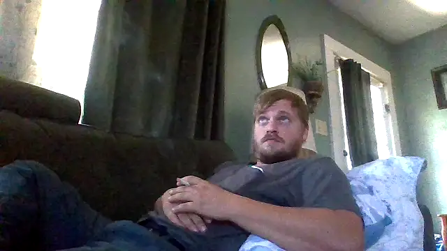 Snapshot of MrMilkish chatting on 05/13/26, 06:05 MrMilkish online show from 05/13/26, 06:05