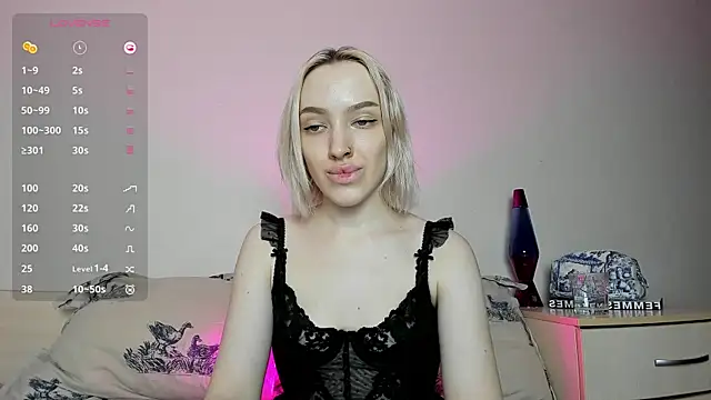 Snapshot of cheryl_mason chatting on 01/30/25, 04:37 cheryl mason online show from 01/30/25, 04:37