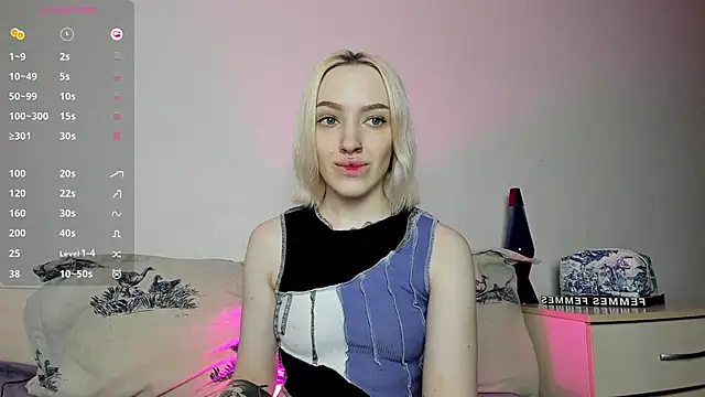 Snapshot of cheryl_mason chatting on 02/03/25, 10:43 cheryl mason online show from 02/03/25, 10:43