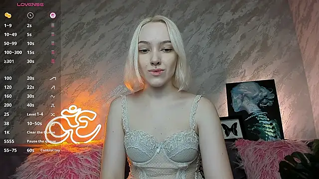 Snapshot of cheryl_mason chatting on 02/19/26, 10:06 cheryl mason online show from 02/19/26, 10:06