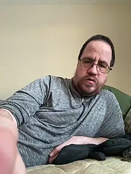 Snapshot of nomonkeys855 chatting on 03/17/26, 12:04 nomonkeys855 online show from 03/17/26, 12:04