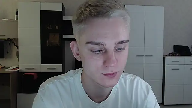 angryzan online show from 02/17/25, 07:58