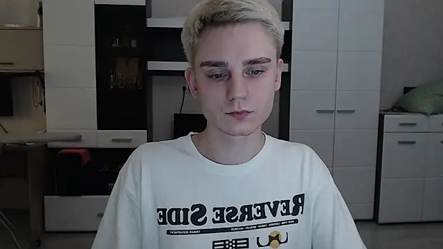 angryzan online show from 03/07/25, 10:56