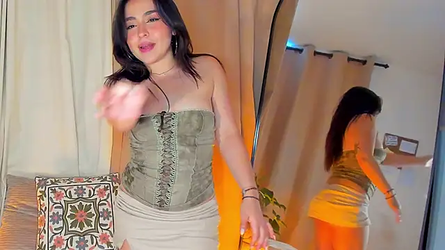 SofiMeza online show from 03/18/25, 06:37