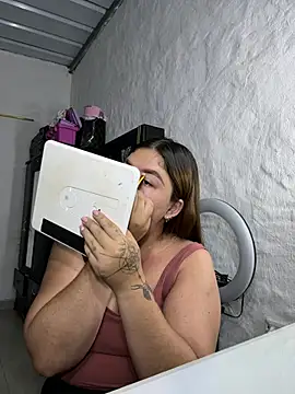 Sofia Queen17 online show from 05/01/26, 10:31