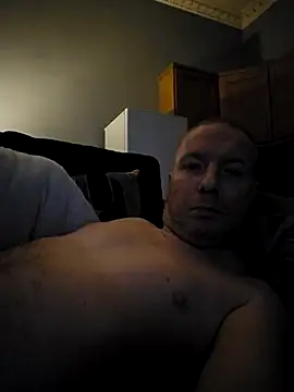 Snapshot of walker1979 chatting on 02/01/26, 02:43 walker1979 online show from 02/01/26, 02:43