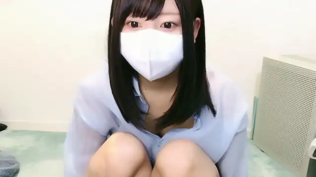 Snapshot of YUTSU_KI chatting on 11/03/25, 03:19 YUTSU KI online show from 11/03/25, 03:19