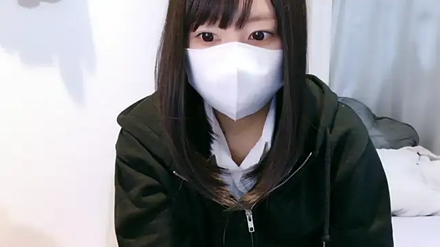 YUTSU KI online show from 05/05/26, 04:04