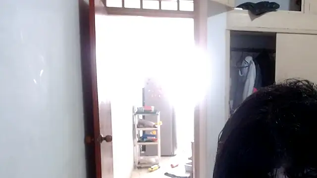 Snapshot of ladydeathz chatting on 12/31/24, 01:19 ladydeathz online show from 12/31/24, 01:19